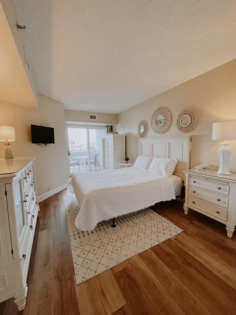 Watson'S Regency Suites Ocean City Exterior photo